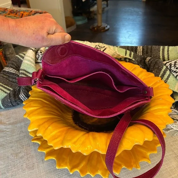 Portland Leather Goods Medium Koala bag in Orchid - Picture 3 of 4